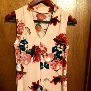 NWOT Worthington Sleeveless Floral Print Top
